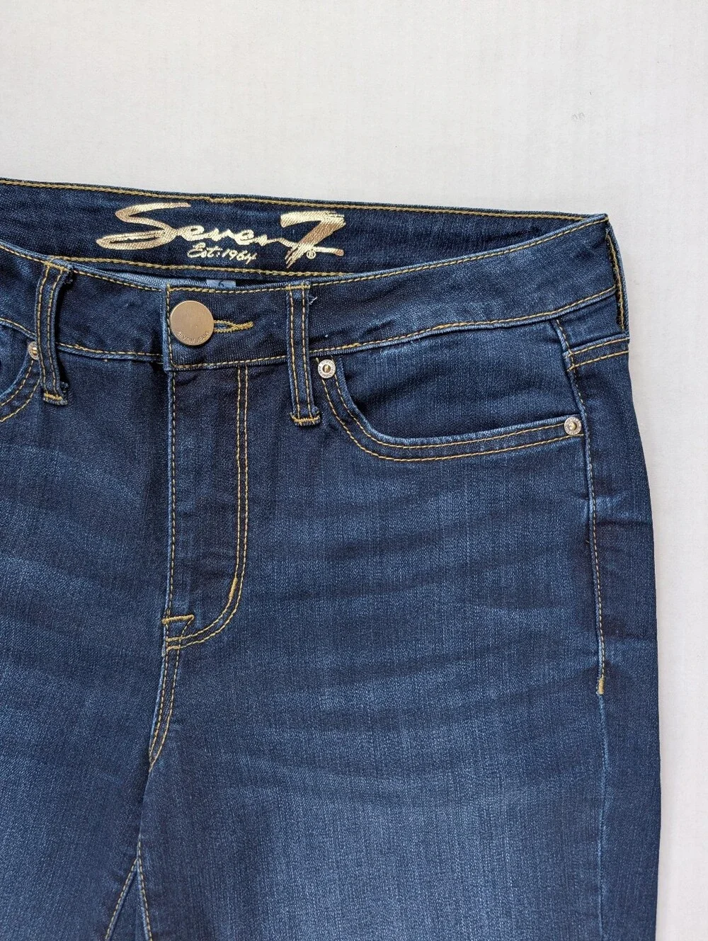 Seven7 Sunset Denim Bermuda Jean Shorts 6 Jackson Blue Pockets